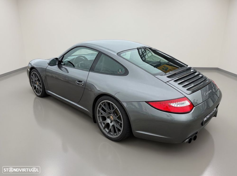 Porsche 911 (997) Carrera - 7