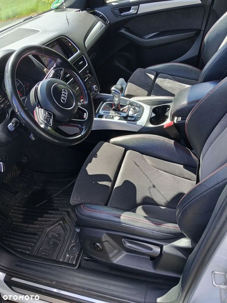 Audi Q5 2.0 TDI S tronic - 21