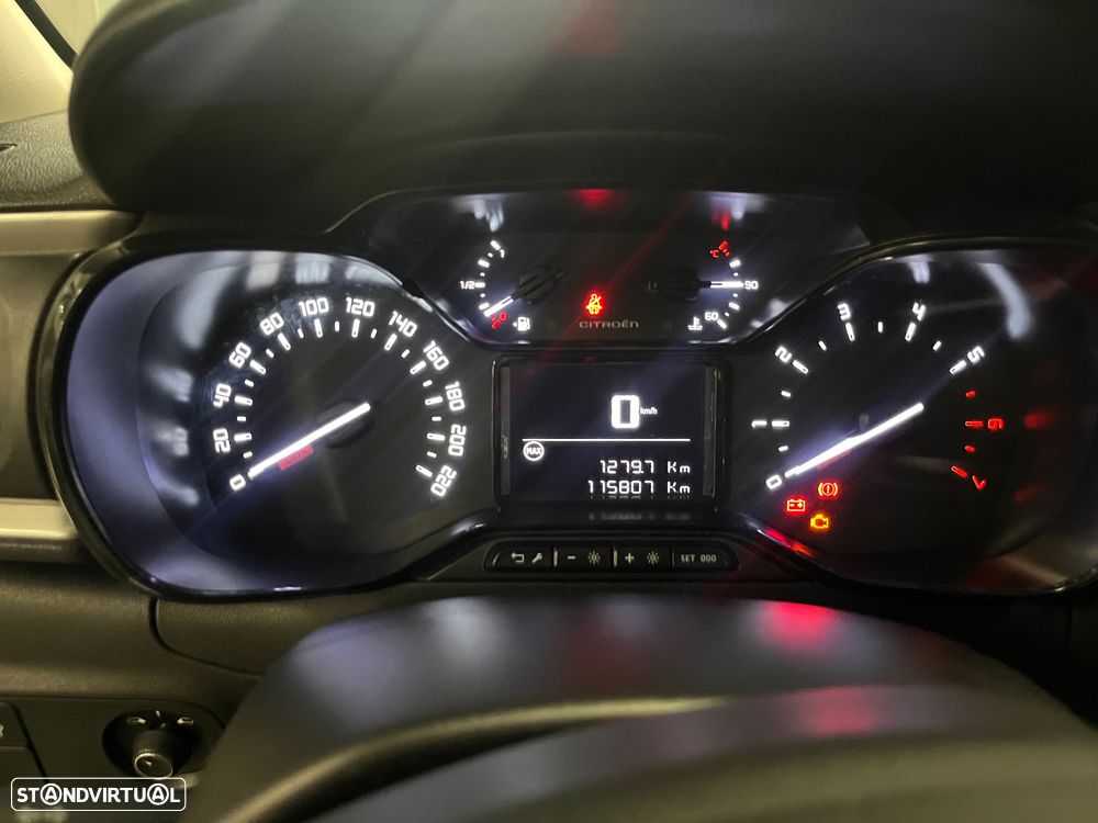 Citroën C3 1.2 PureTech Shine - 21