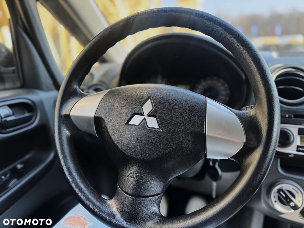 Mitsubishi Colt - 14