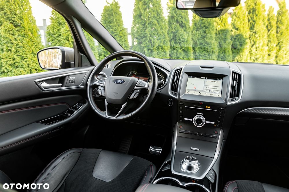 Ford S-Max 2.0 EcoBlue ST-Line - 29