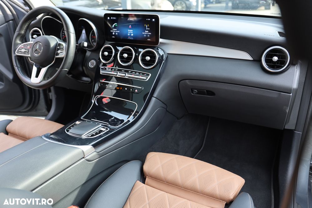 Mercedes-Benz GLC 220 d 4Matic 9G-TRONIC Exclusive - 6