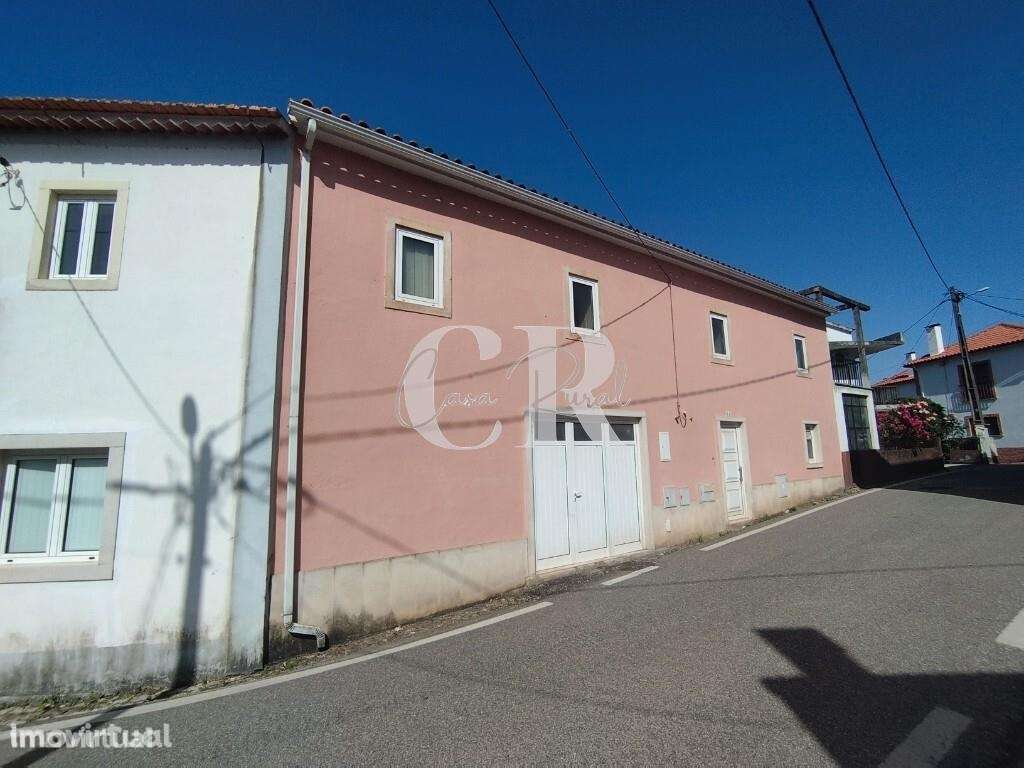 Moradia para restaurar - Grande imagem: 3/50