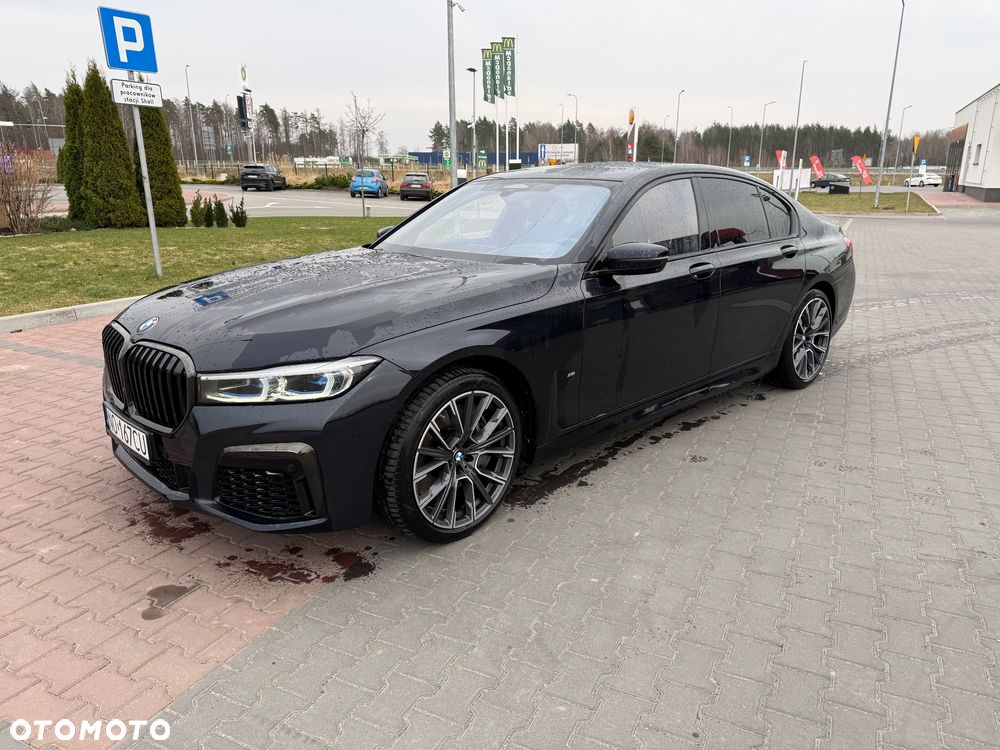 BMW Seria 7 750i xDrive - 2