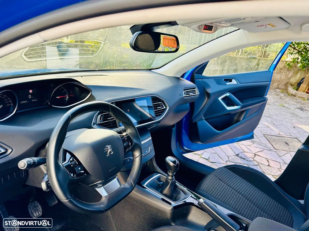 Peugeot 308 1.2 PureTech Business Line - 17