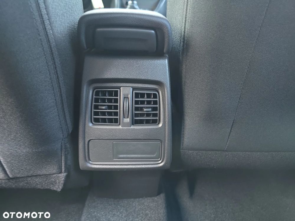 Renault Captur - 26
