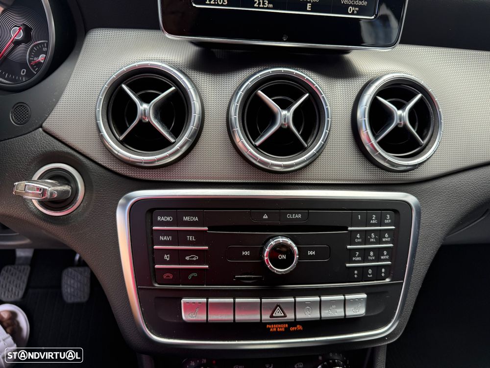 Mercedes-Benz CLA 180 d Shooting Brake Urban - 23