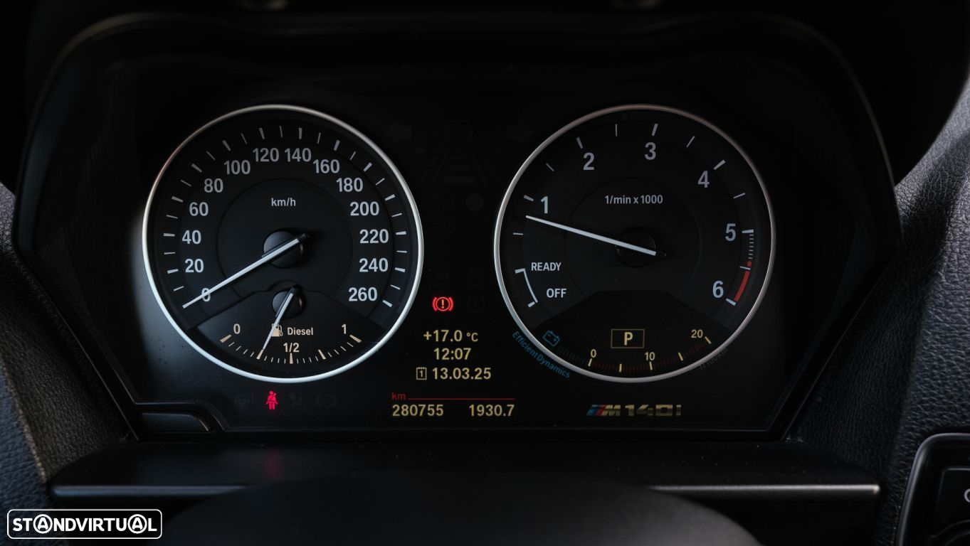 BMW 118 - 18