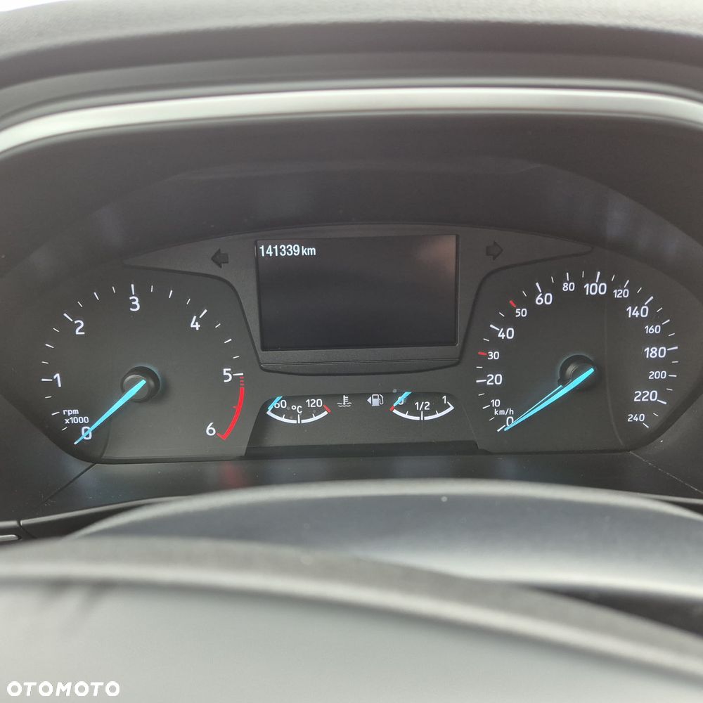 Ford Focus 1.5 EcoBlue SCR Connected - 11