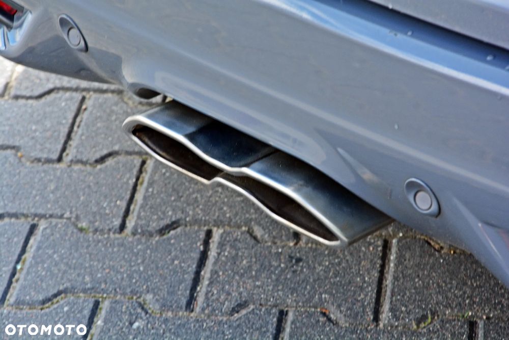 Ford Focus 2.0 TDCi ST - 11
