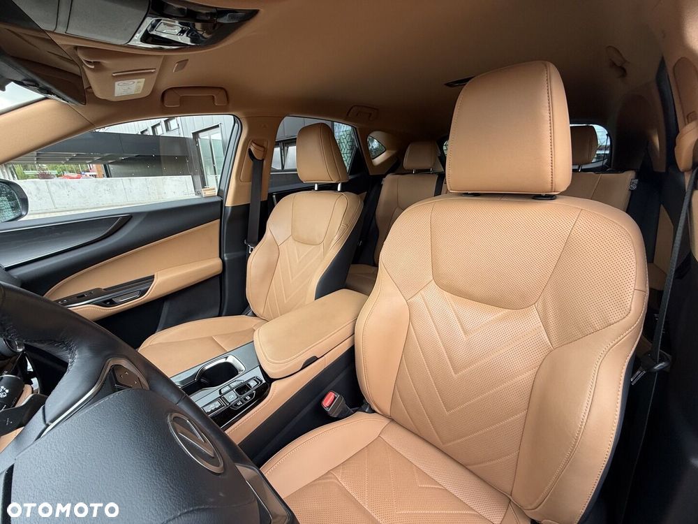 Lexus NX - 8