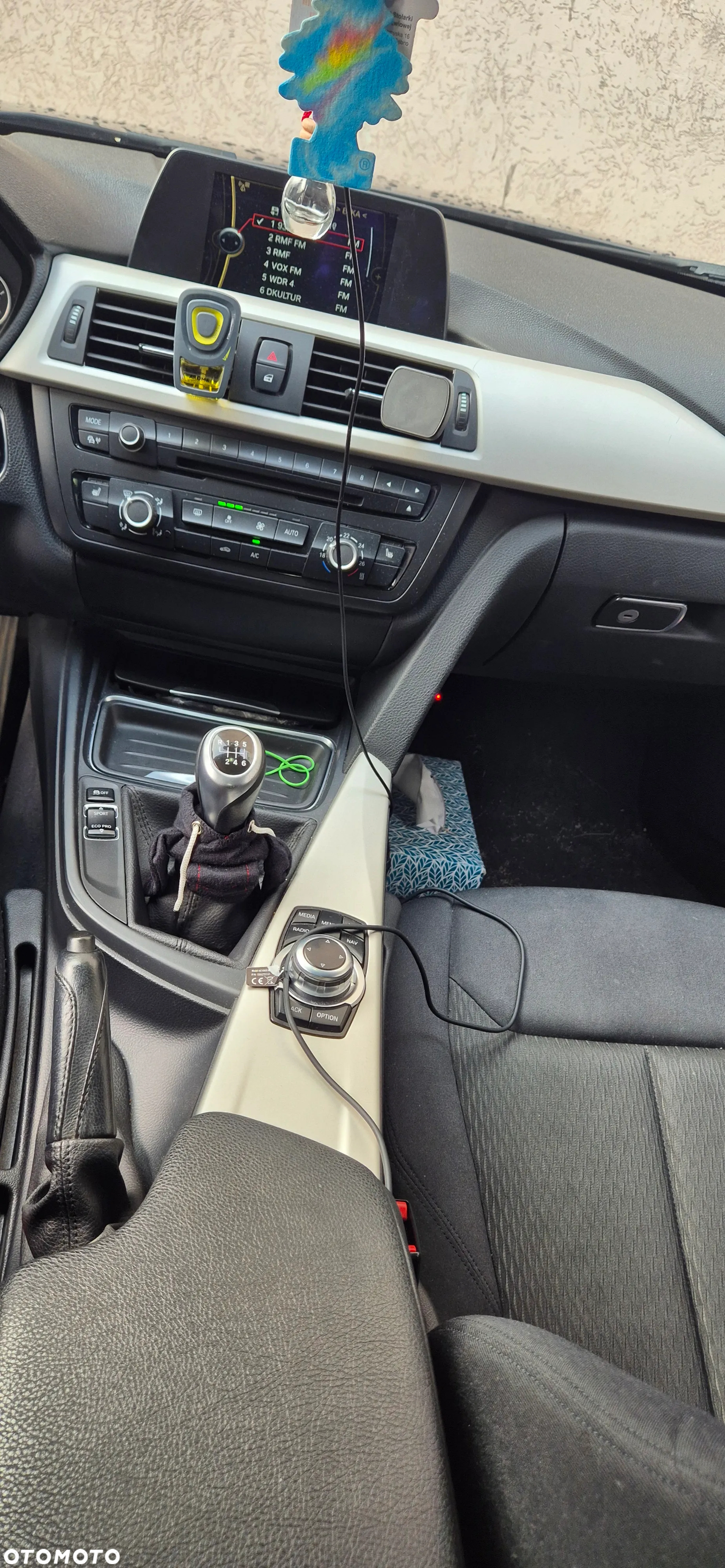 BMW Seria 3 318d - 7