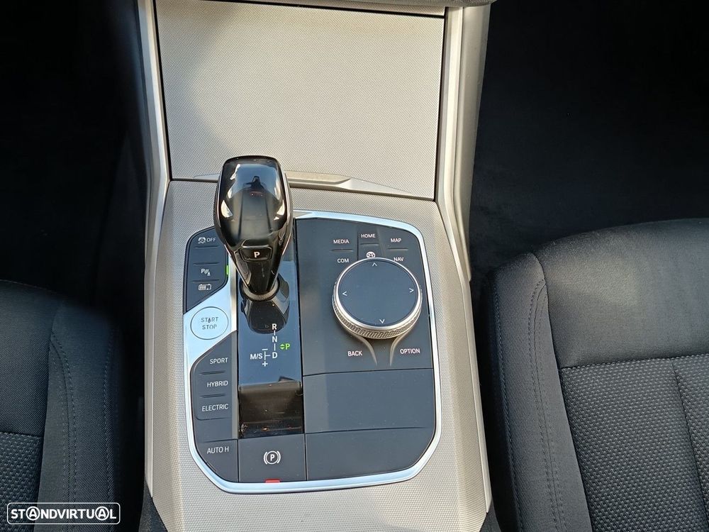 BMW 330 e Corporate Edition Auto - 15