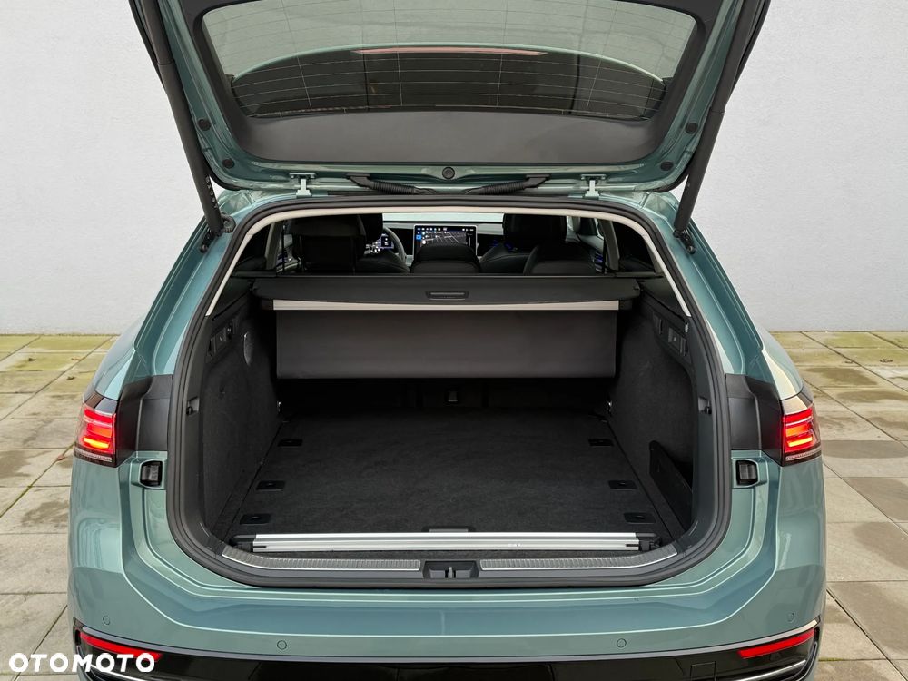 Volkswagen Passat - 7