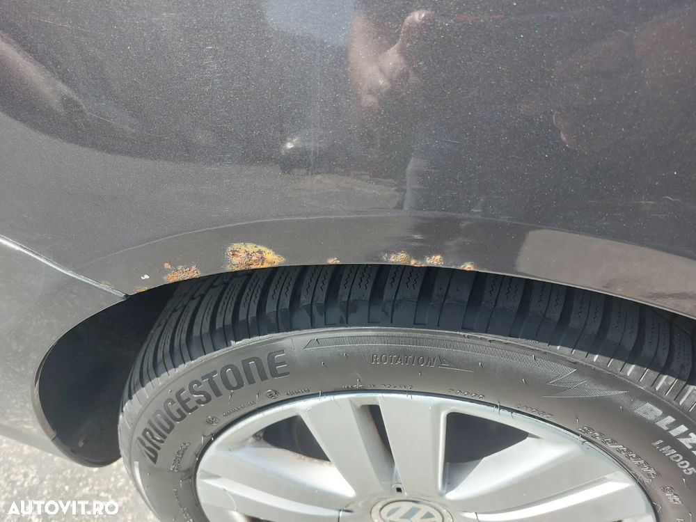 Volkswagen Passat 2.0 TDI Highline DPF - 4