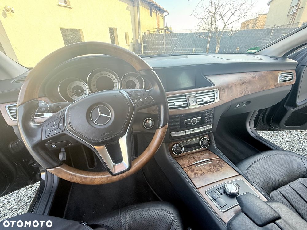 Mercedes-Benz CLS 350 CDI 4Matic 7G-TRONIC - 8