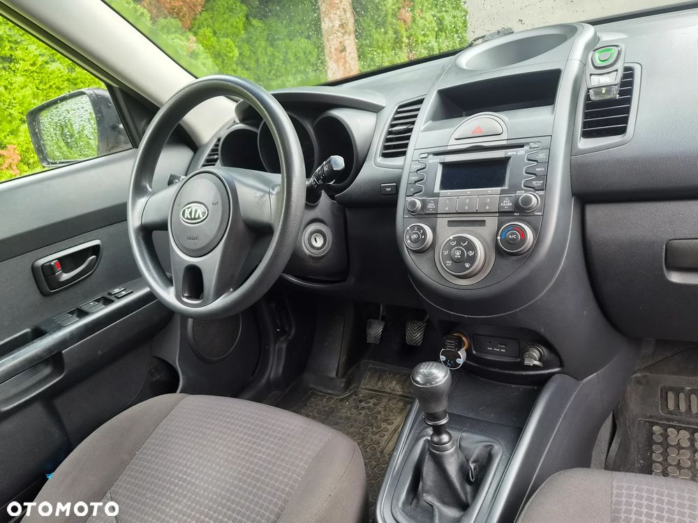 Kia Soul 1.6 CRDI M - 9