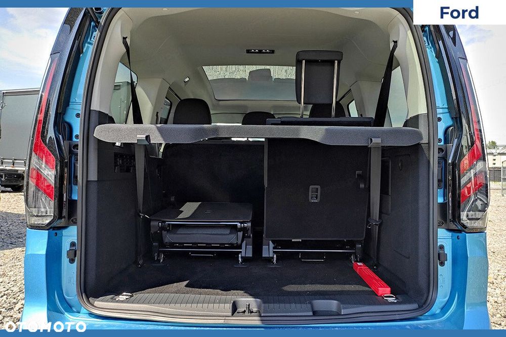 Ford Tourneo Connect - 13