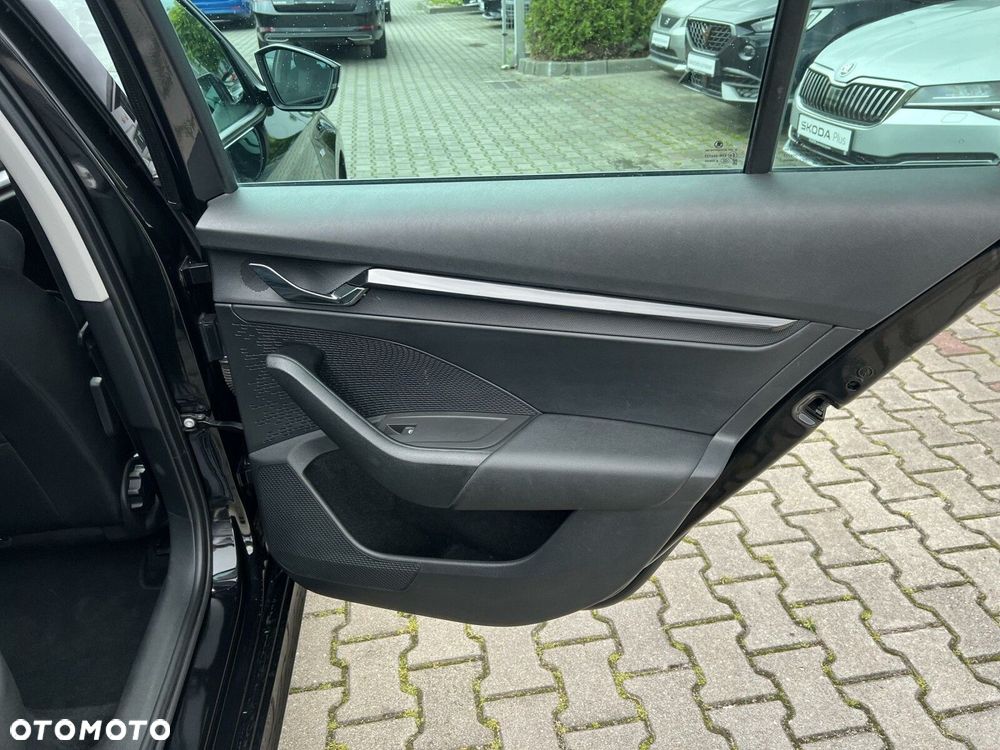 Skoda Octavia 2.0 TDI SCR Style DSG - 15