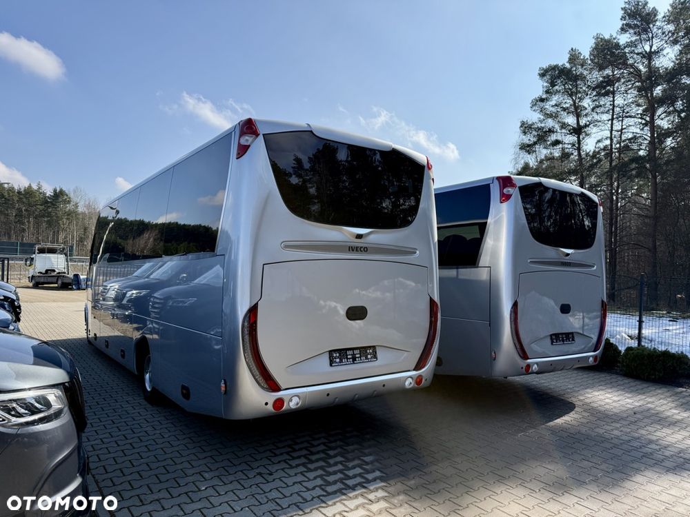 Iveco Daily 70C21 Turism Revolution ERENER 33+1+1 miejsc 2 X NOWY - 3