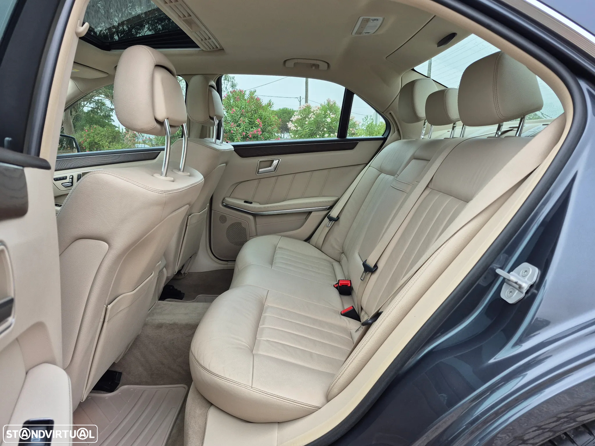 Mercedes-Benz E 350 Elegance BE - 20