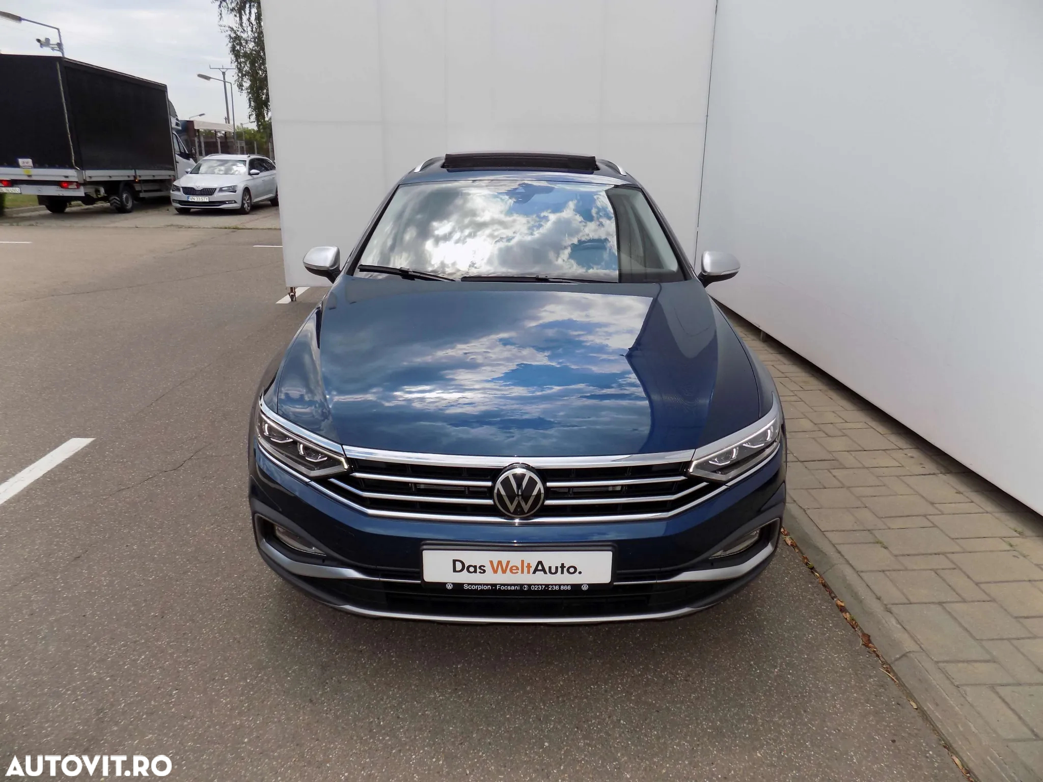 Volkswagen Passat Alltrack 2.0 TDI 4Mot DSG - 9