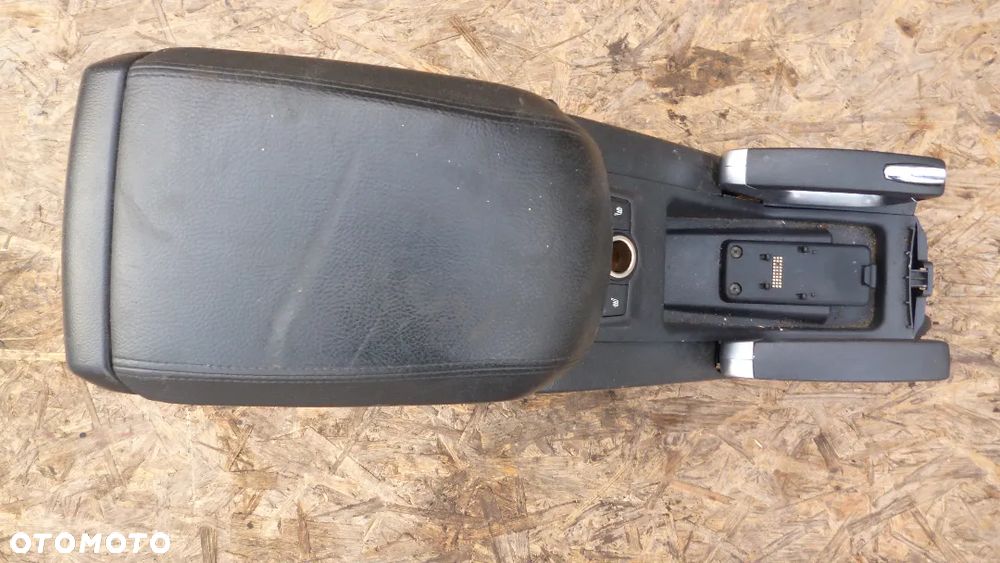 opel antara podłokietnik - 1