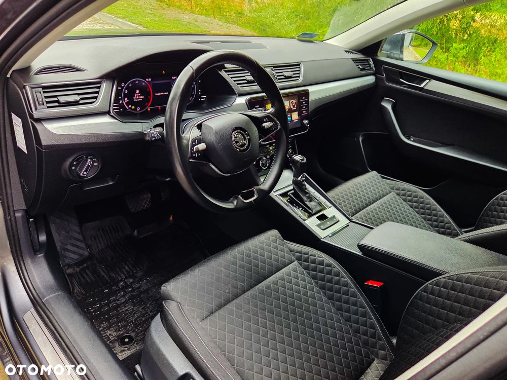Skoda Superb 2.0 TDI SCR Ambition DSG - 12