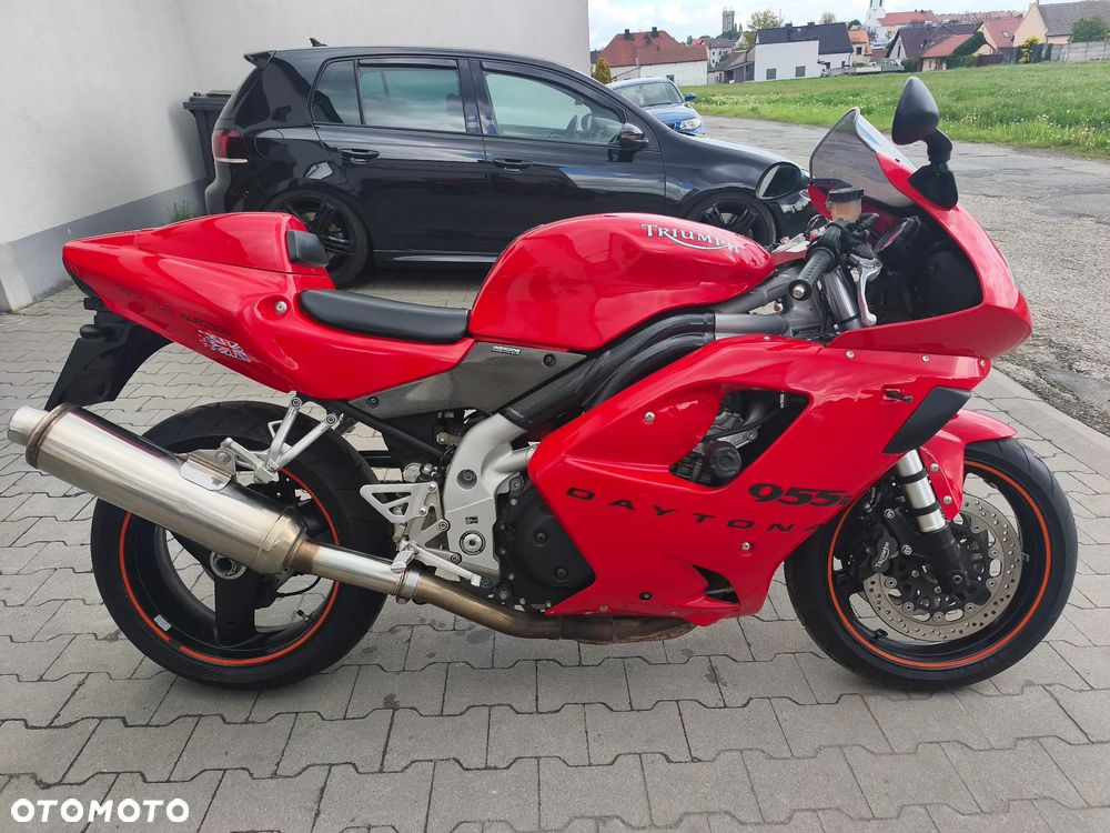 Triumph Daytona - 5