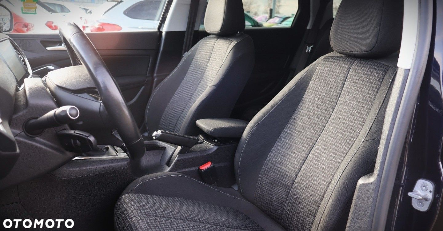 Peugeot 308 - 12