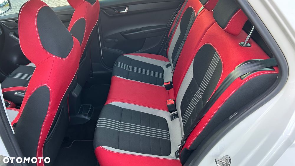 Skoda Fabia 1.0 TSI Monte Carlo - 27