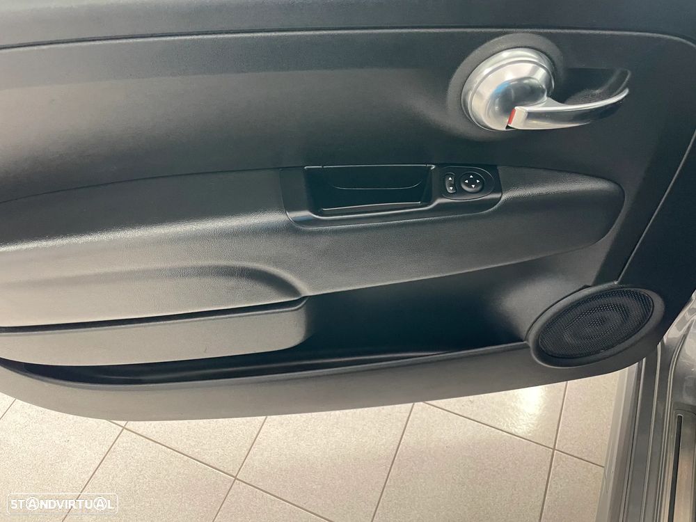 Fiat 500C 1.0 Hybrid Connect - 7