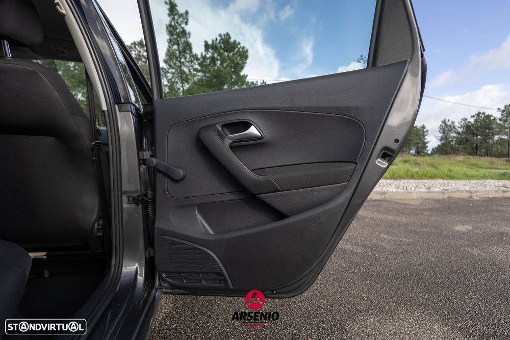 VW Polo 1.4 TDi BlueMotion - 35