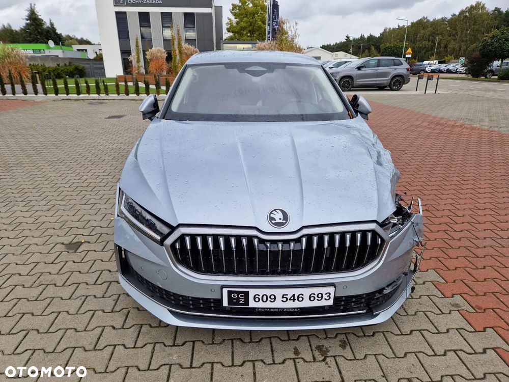 Skoda Superb 2.0 TSI Selection DSG - 3