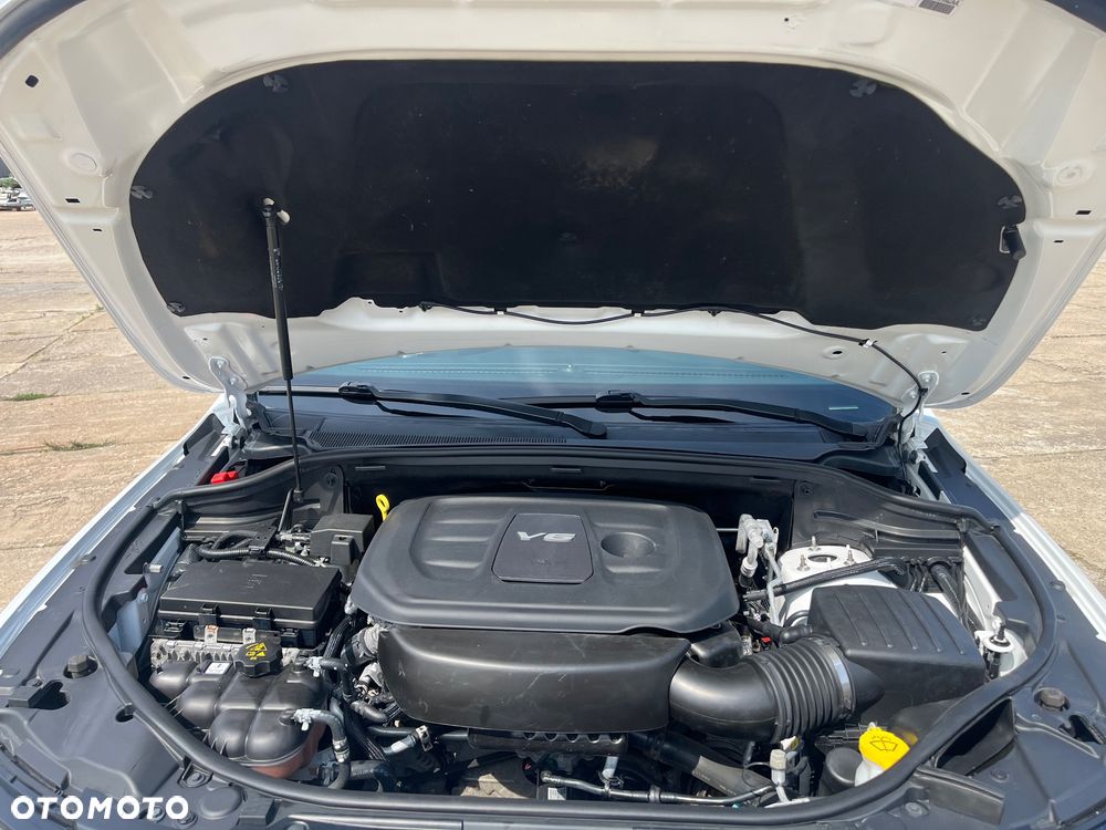 Jeep Grand Cherokee - 16