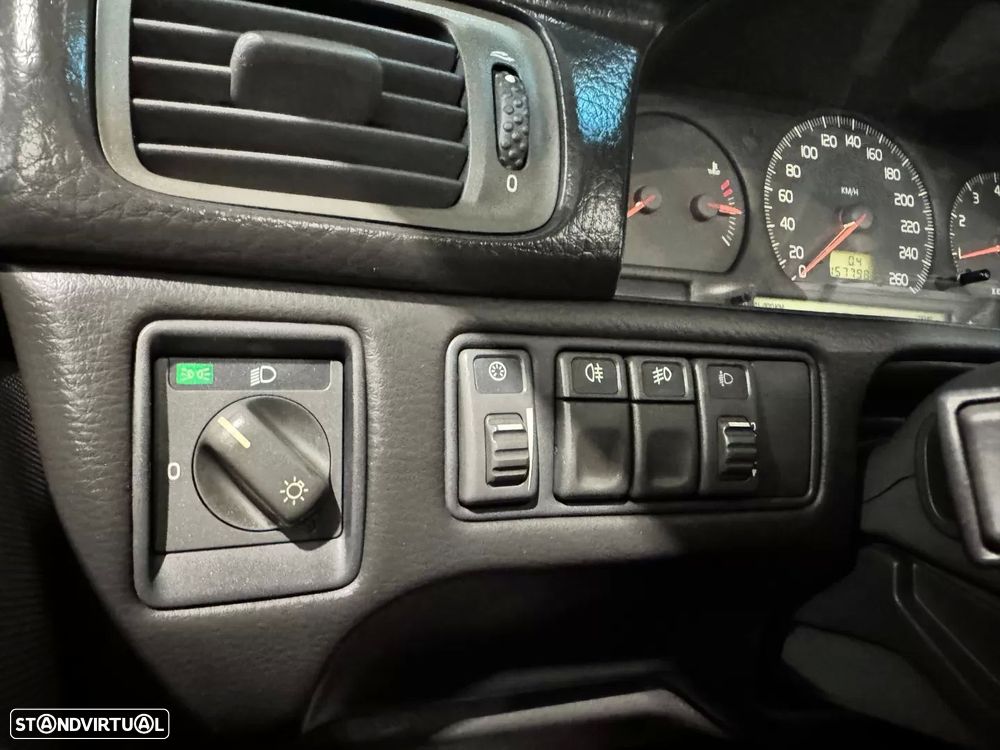 Volvo C70 2.0 LT - 21