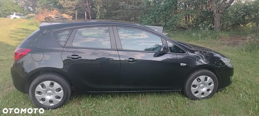 Opel Astra - 12
