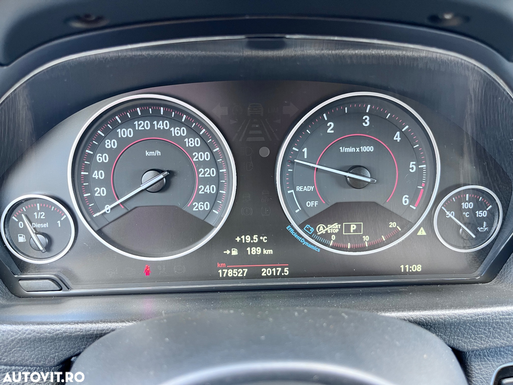 BMW Seria 3 320d Aut. Blue Performance Sport Line - 24