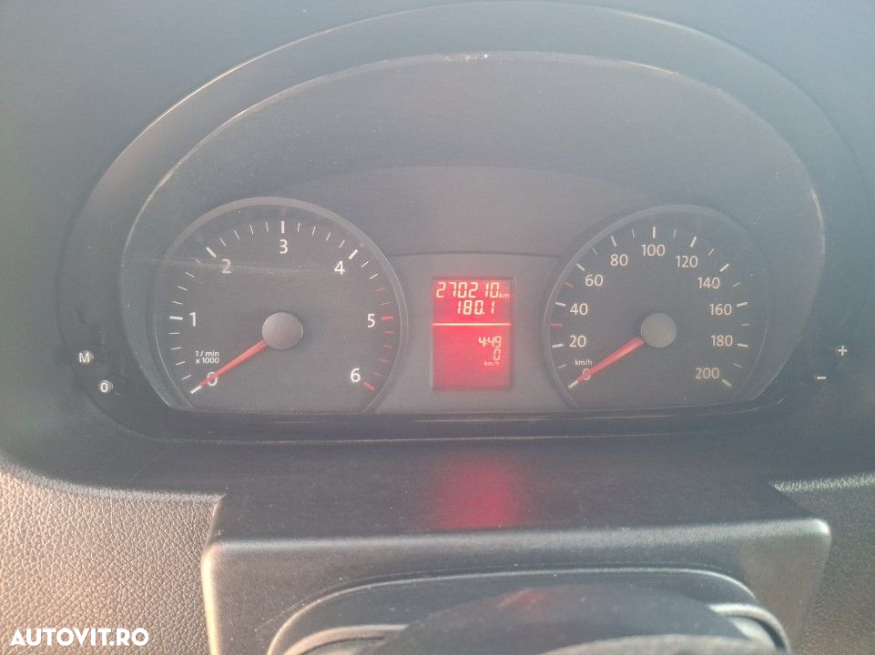 Volkswagen Crafter - 11