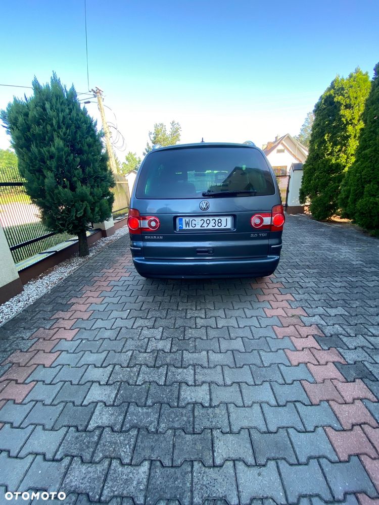 Volkswagen Sharan 2.0 TDI Comfortline - 10