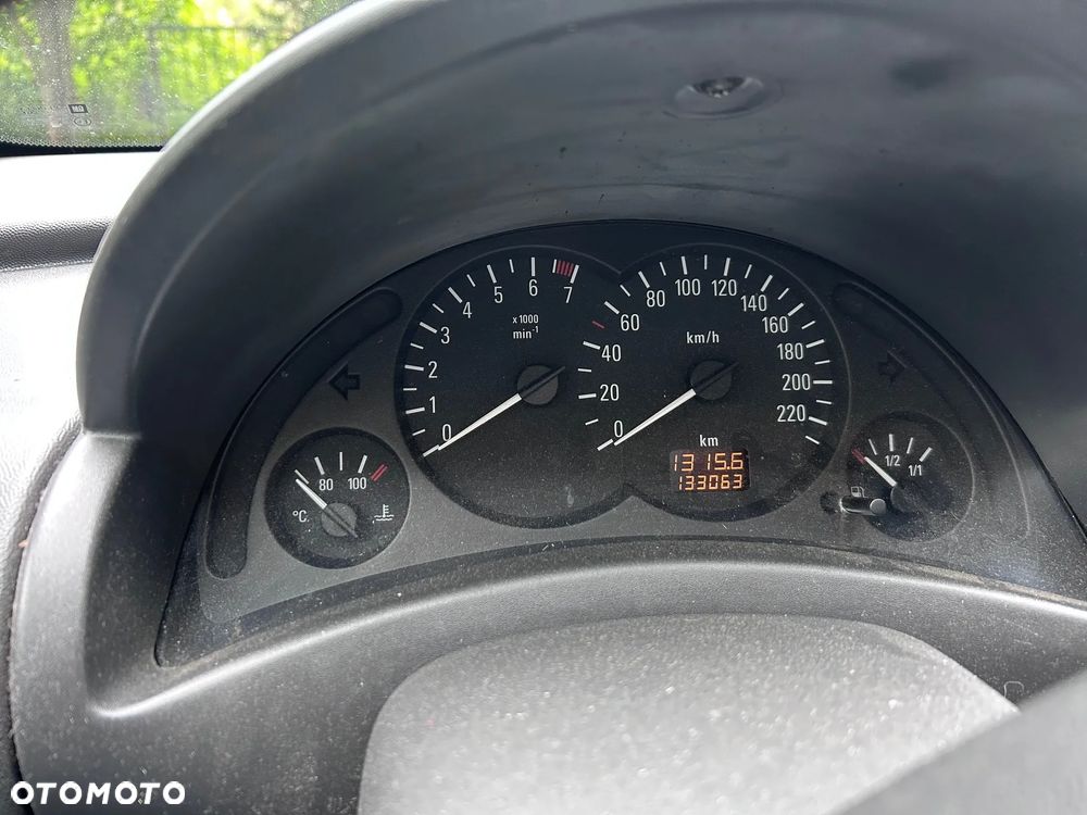 Opel Corsa 1.0 12V Comfort - 3