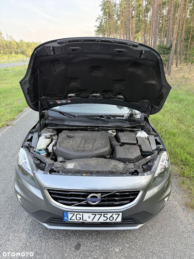 Volvo V40 D2 Drive-E R-Design Kinetic - 18