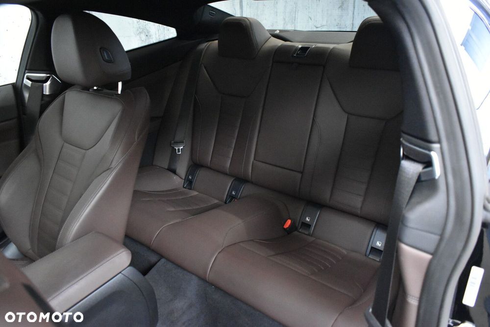 BMW Seria 4 420d xDrive mHEV M Sport - 24