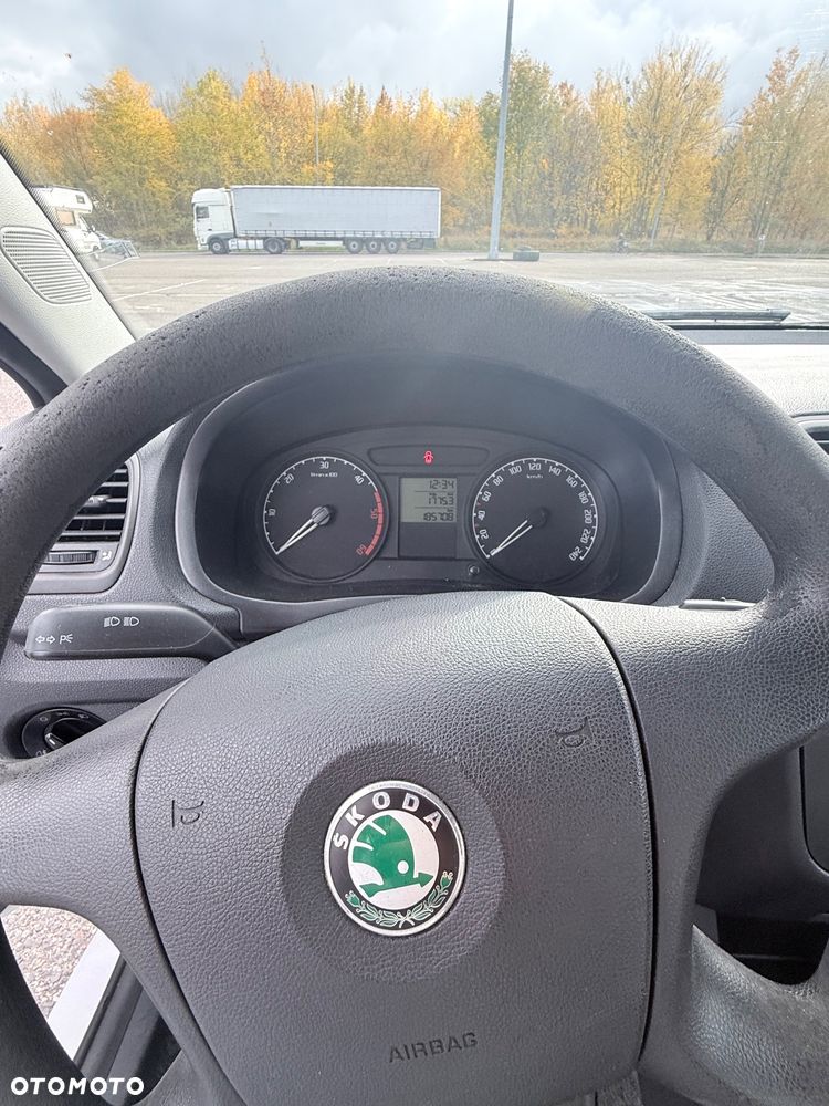 Skoda Fabia - 21
