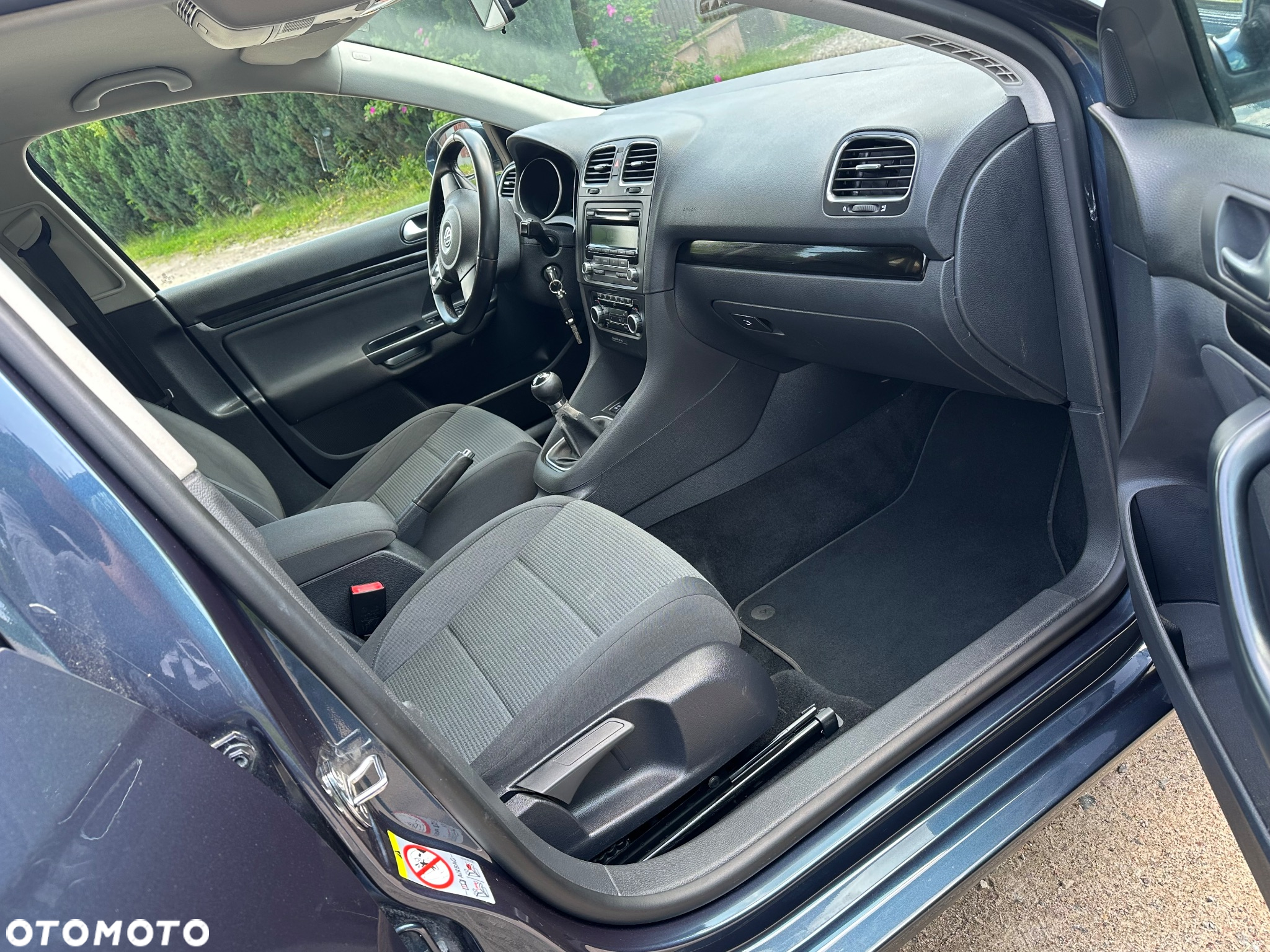 Volkswagen Golf 1.6 Comfortline - 15
