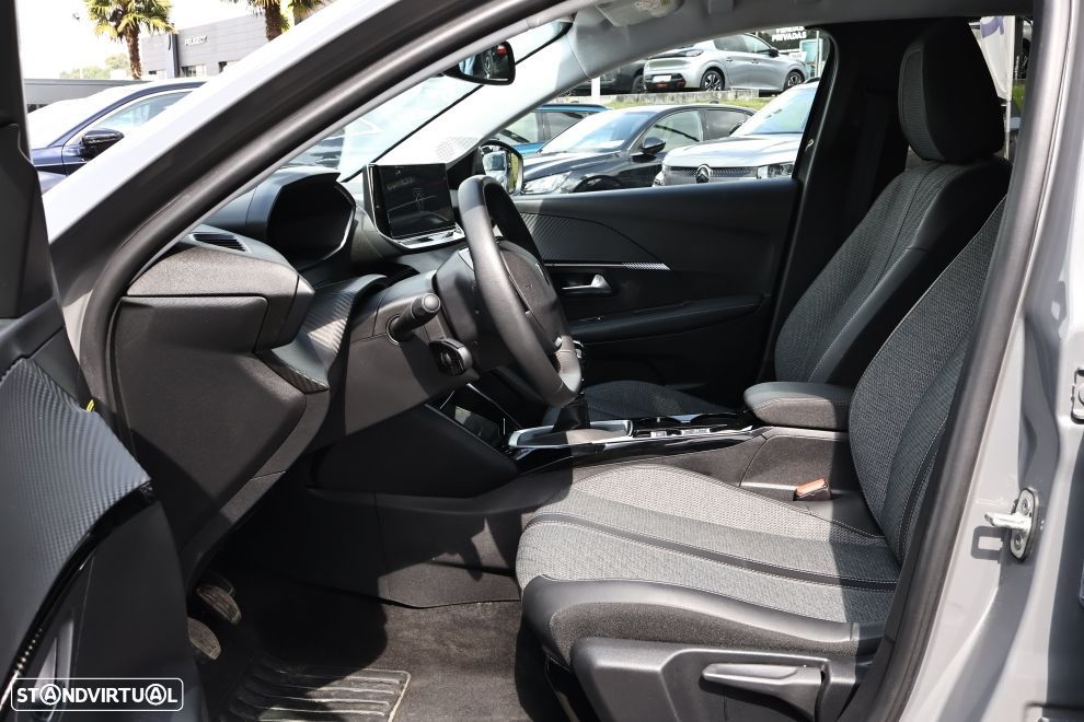 Peugeot 208 1.2 PureTech Allure - 14