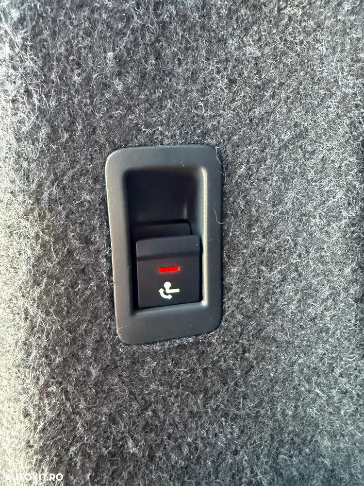 Audi A4 2.0 TDI DPF clean diesel multitronic S line Sportpaket - 40