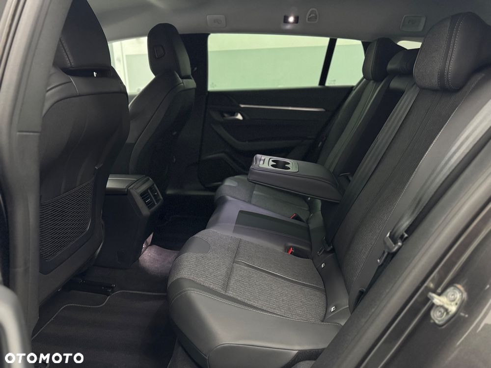 Peugeot 508 BlueHDi 130 EAT8 Allure Pack - 26