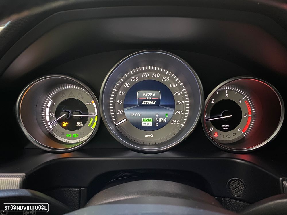 Mercedes-Benz E 300 Bluetec Hybrid Avantgarde - 16