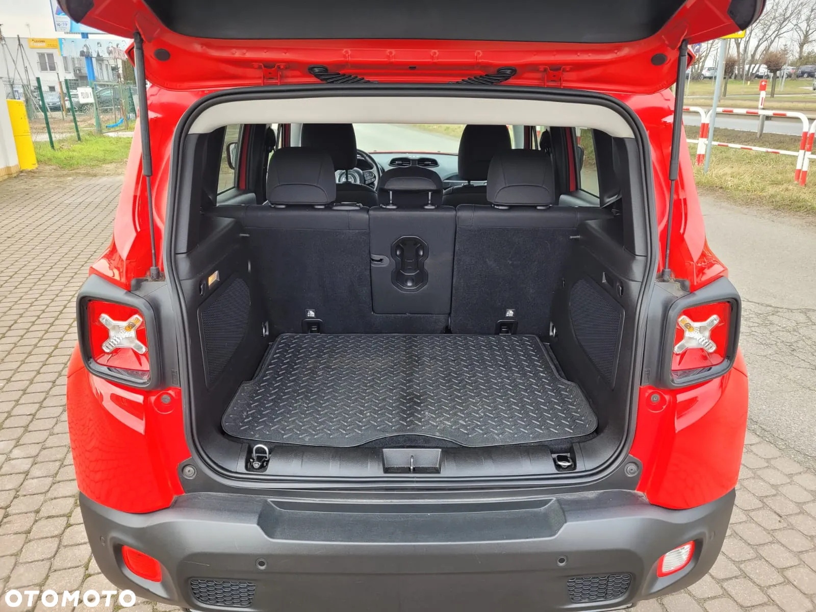 Jeep Renegade 1.6 MultiJet Limited Adventure Edition - 10